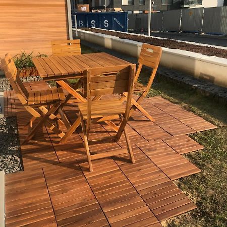 Apartament With Garden Bezplatny Parking !!! Kraków Eksteriør billede
